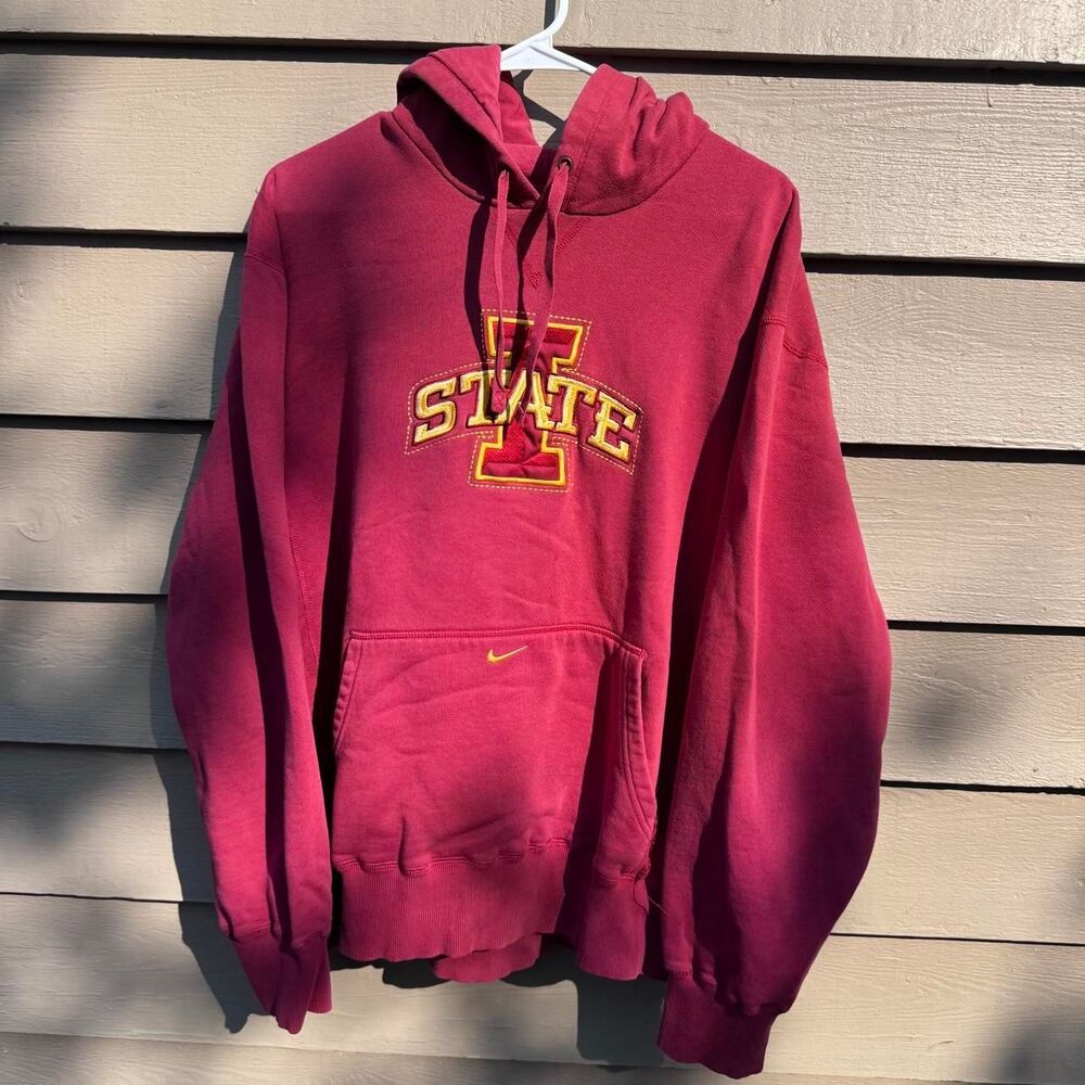 Nike Men's Red and Burgundy Hoodie